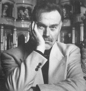 Ola B Johannessen Teatret Vårt et opprør mot det bestående.jpg Ola B Johannessen Teatret Vårt et opprør mot det bestående.jpg