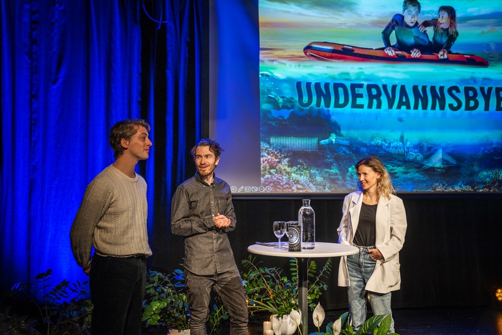 erbi_tingh_TVv23-03835.jpg erbi_tingh_TVv23-03835.jpg